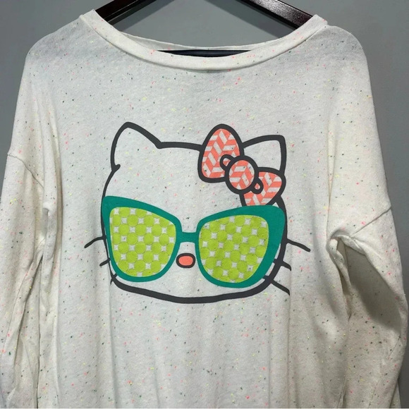 Forever 21 Hello Kitty confetti long sleeve too Size Medium - Picture 11 of 11